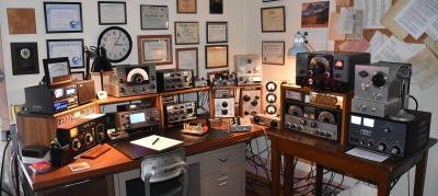 Amateur Radio Station - Pop Up
