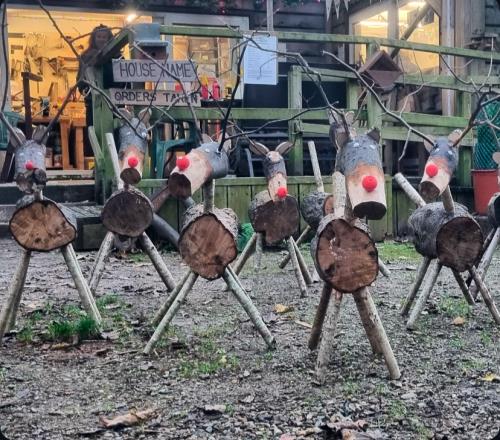 Reindeer Repair Workshop