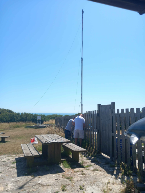 Amateur Radio Station Pop Up